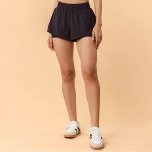 Blogilates Black Ruffle Athletic Shorts Skort Style Size XL NWT